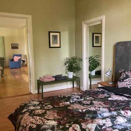 Bed and breakfast Ekeby I Bro Extérieur photo