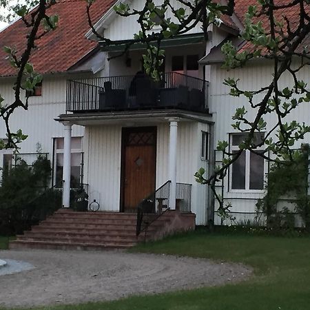 Bed and breakfast Ekeby I Bro Extérieur photo