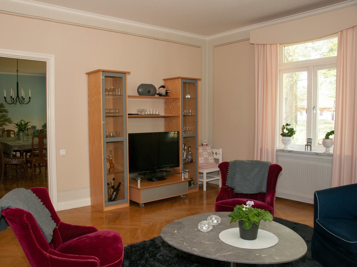 Bed and breakfast Ekeby I Bro Extérieur photo